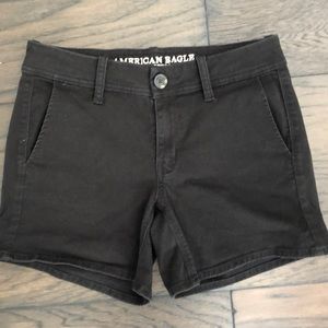 American Eagle Midi shorts